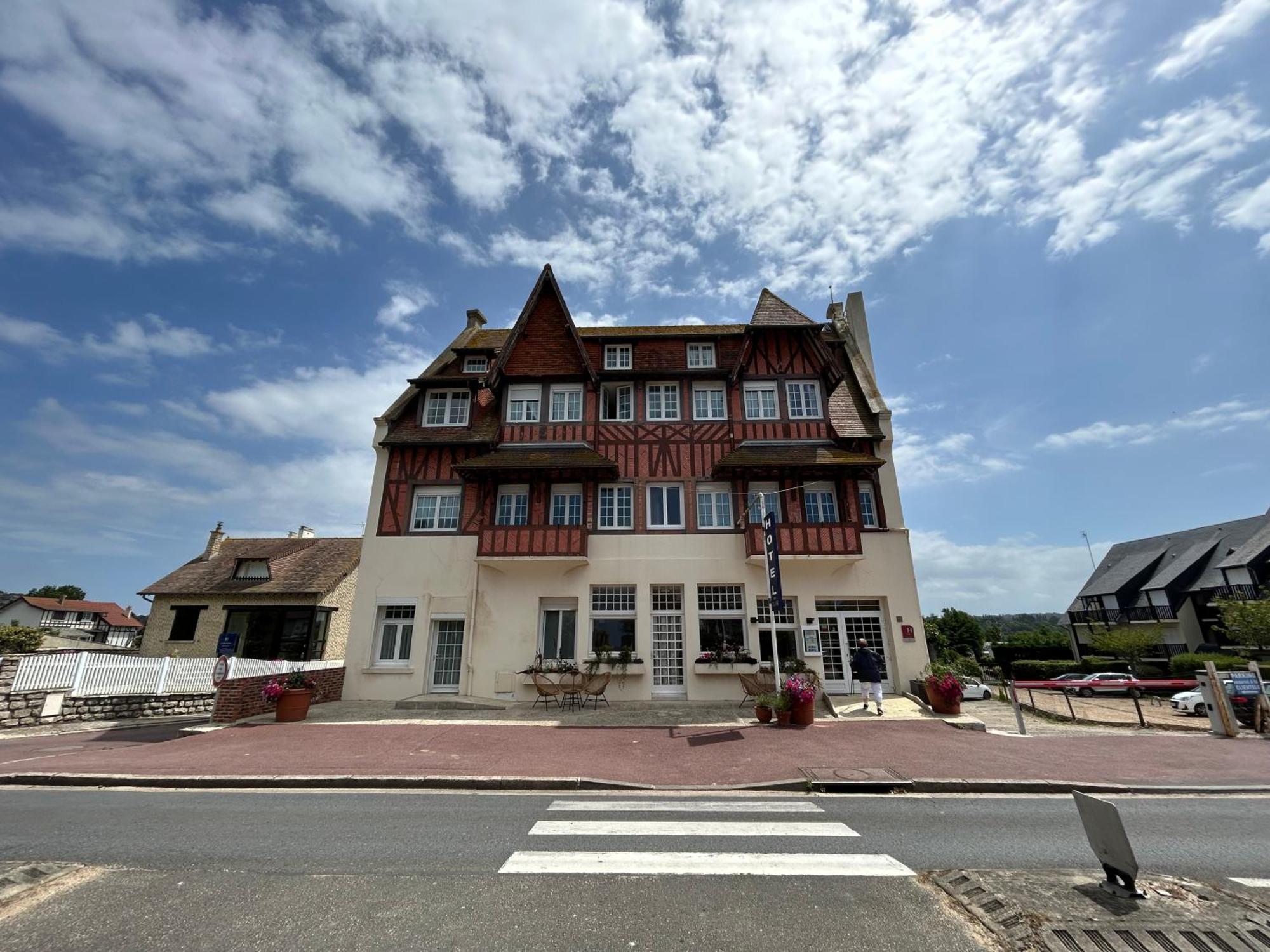 Hotel De La Mer - Deauville Blonville - Boutique Hotel De Charme Vue Mer Ou Campagne - Acces Direct Plage Esterno foto