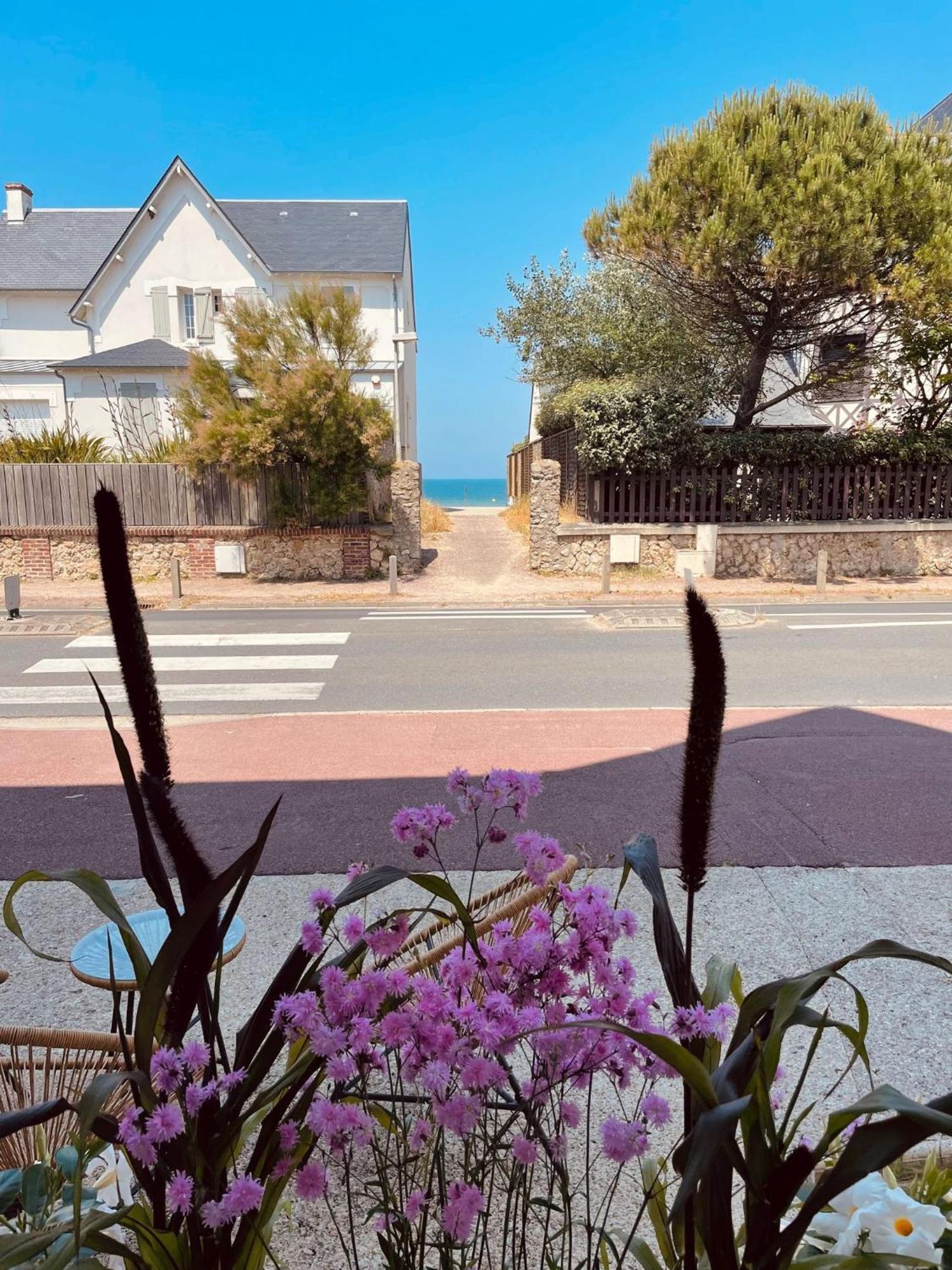 Hotel De La Mer - Deauville Blonville - Boutique Hotel De Charme Vue Mer Ou Campagne - Acces Direct Plage Esterno foto