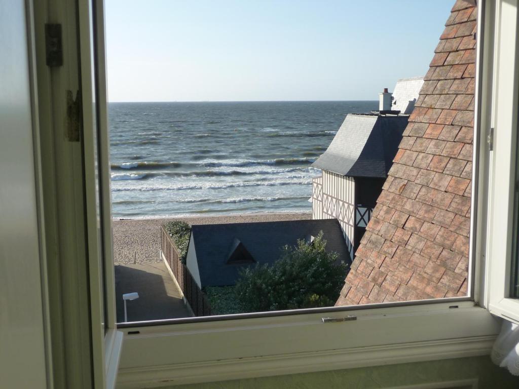 Hotel De La Mer - Deauville Blonville - Boutique Hotel De Charme Vue Mer Ou Campagne - Acces Direct Plage Esterno foto